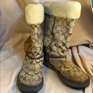 Coach Nikole shearling leather classic logo patter